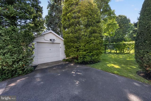 212 IDLEWILD LN, Media, PA 19063