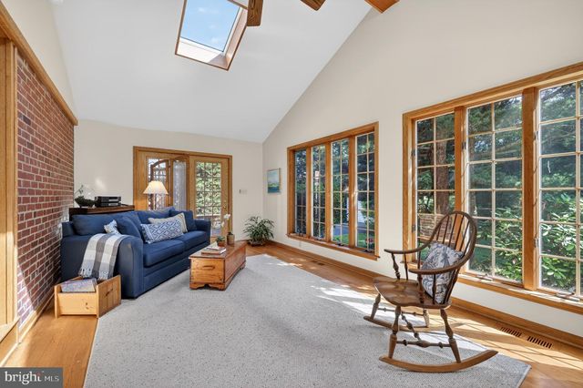 212 IDLEWILD LN, Media, PA 19063