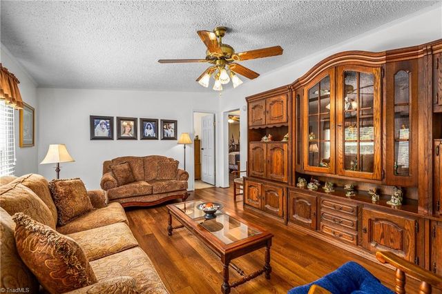2712 Sloans Mill Road, Hamptonville, NC 27020