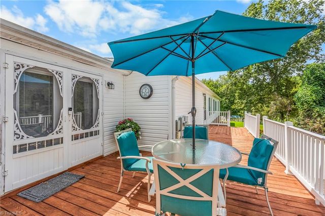 2712 Sloans Mill Road, Hamptonville, NC 27020