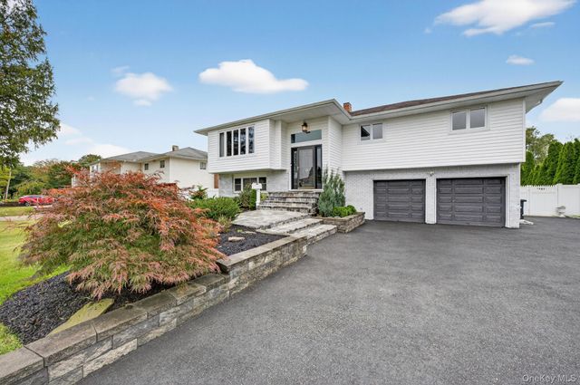 12 Farmstead Road, Commack, NY 11725