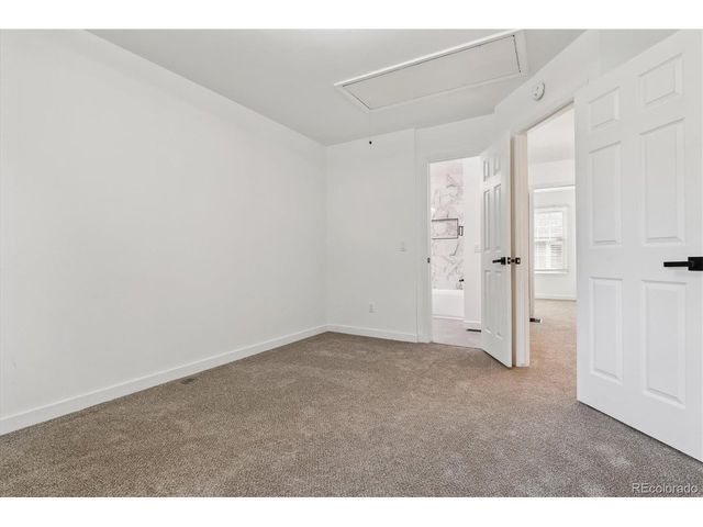 1811 S Quebec Way 222, Denver, CO 80231