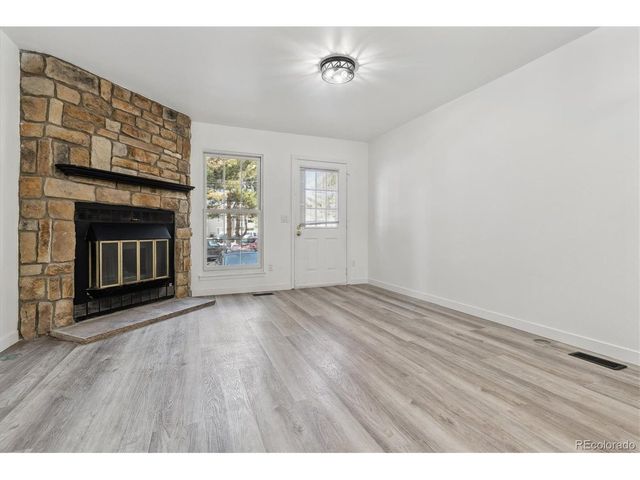 1811 S Quebec Way 222, Denver, CO 80231