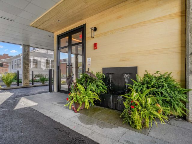 116 Sherman Street 2, Fairfield, CT 06824