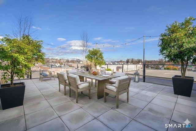 116 Sherman Street 2, Fairfield, CT 06824