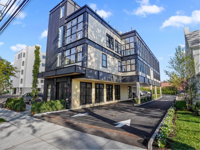 116 Sherman Street 2, Fairfield, CT 06824