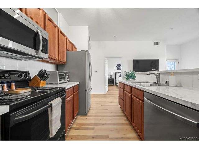 15475 Andrews Dr 307, Denver, CO 80239