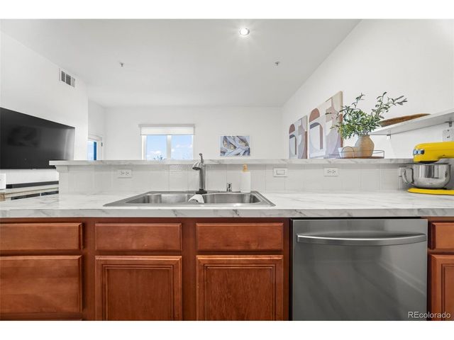 15475 Andrews Dr 307, Denver, CO 80239