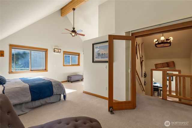 5451 Kachess Lake Road, Easton, WA 98925