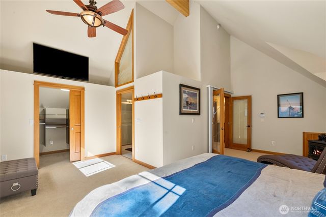 5451 Kachess Lake Road, Easton, WA 98925