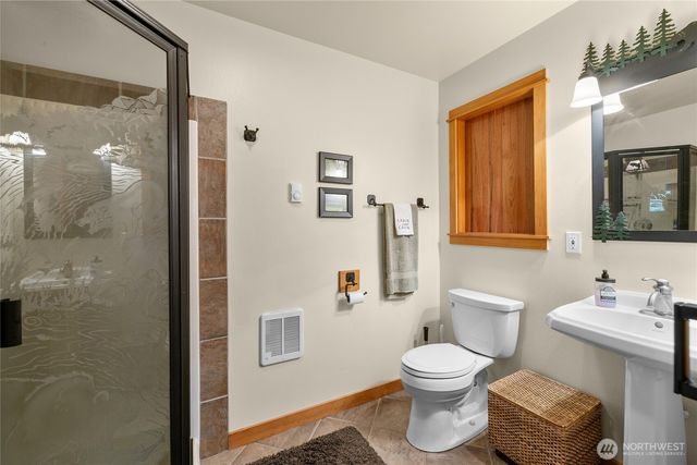 5451 Kachess Lake Road, Easton, WA 98925