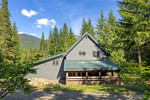 5451 Kachess Lake Road, Easton, WA 98925