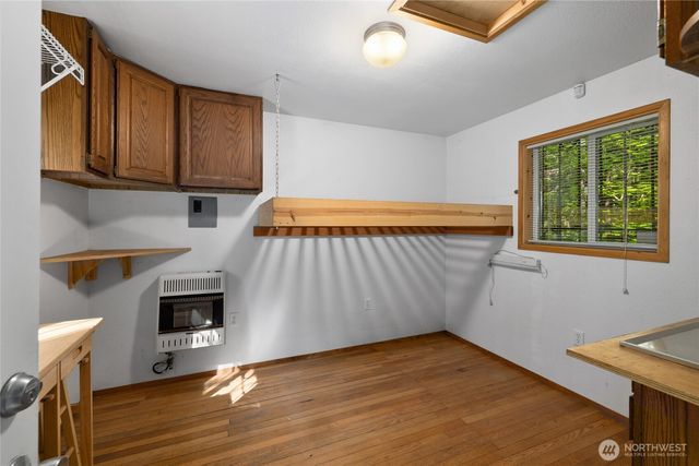 5451 Kachess Lake Road, Easton, WA 98925