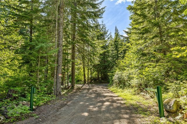 5451 Kachess Lake Road, Easton, WA 98925