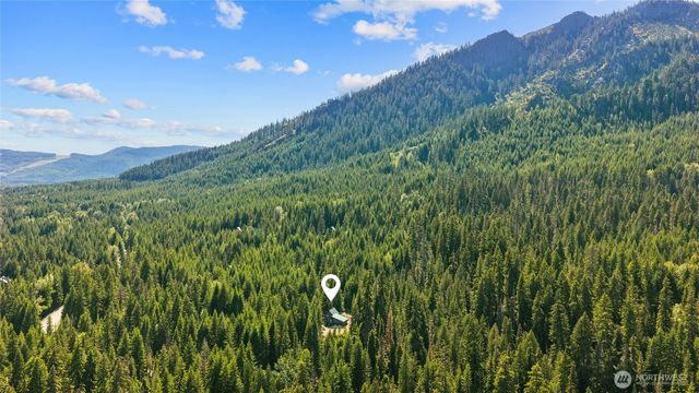 5451 Kachess Lake Road, Easton, WA 98925