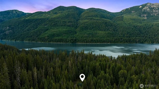 5451 Kachess Lake Road, Easton, WA 98925