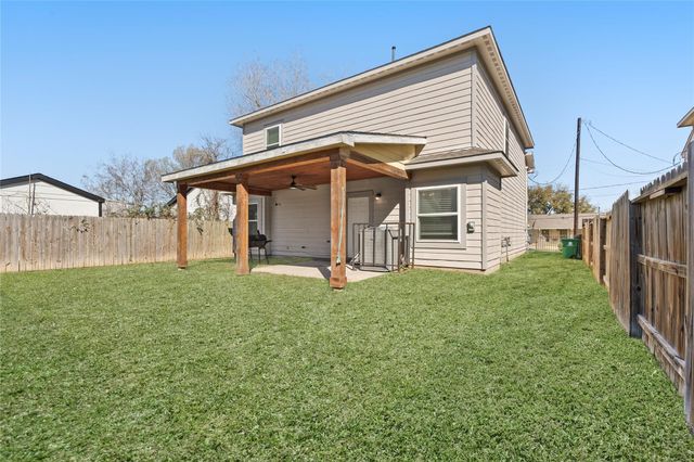 9134 Freeland Street, Houston, TX 77075