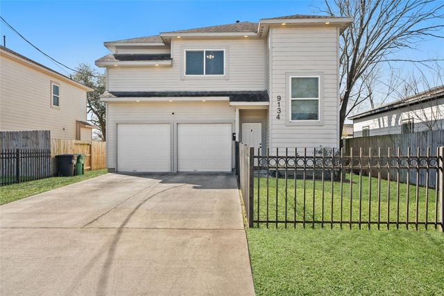 9134 Freeland Street, Houston, TX 77075