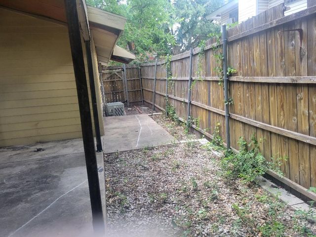 734 Sceptre, Garland, TX 75043