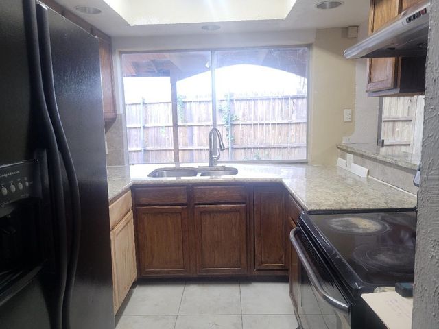 734 Sceptre, Garland, TX 75043