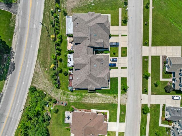 12876 Rosa Lane, Lemont, IL 60439