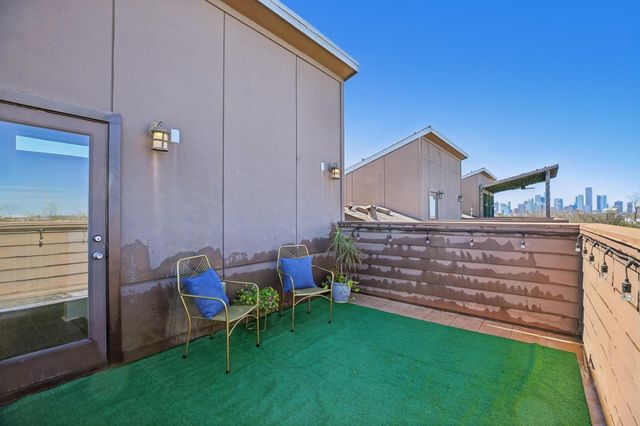 209 Burr Street C, Houston, TX 77011