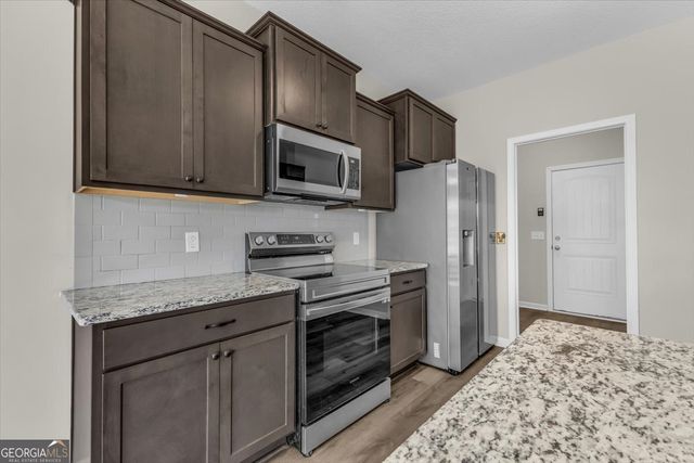 201 Turpentine Trail, Hinesville, GA 31313