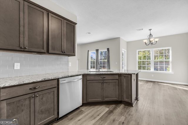 201 Turpentine Trail, Hinesville, GA 31313