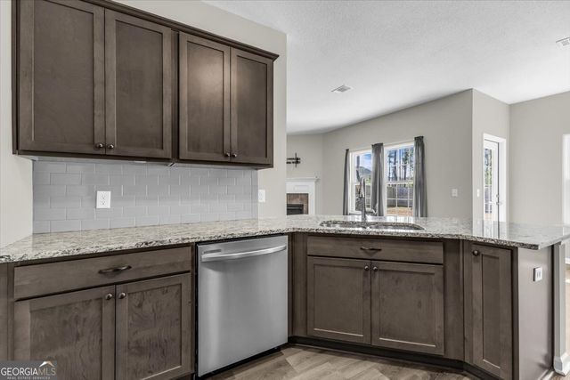 201 Turpentine Trail, Hinesville, GA 31313