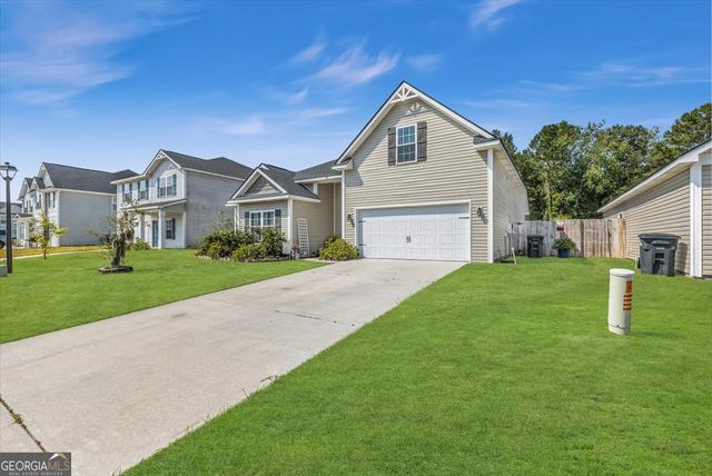 201 Turpentine Trail, Hinesville, GA 31313