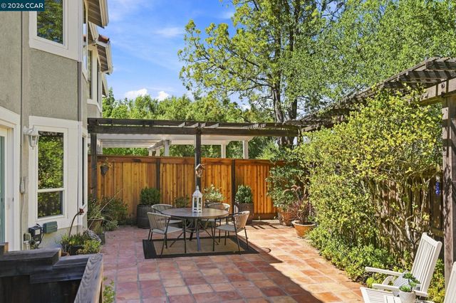 449 S Clovercrest Ln, San Ramon, CA 94582