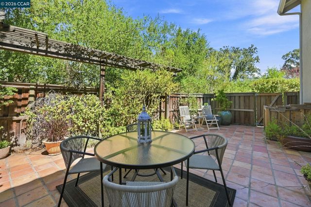 449 S Clovercrest Ln, San Ramon, CA 94582