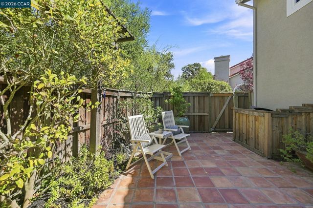 449 S Clovercrest Ln, San Ramon, CA 94582