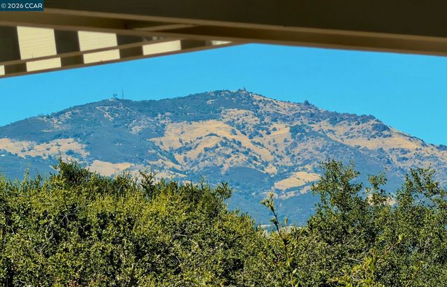 449 S Clovercrest Ln, San Ramon, CA 94582