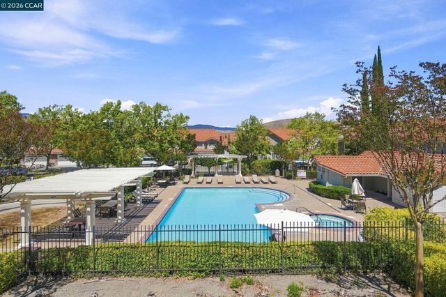 449 S Clovercrest Ln, San Ramon, CA 94582