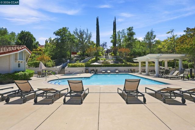 449 S Clovercrest Ln, San Ramon, CA 94582