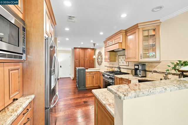 449 S Clovercrest Ln, San Ramon, CA 94582