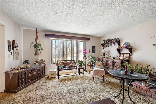 764 Manor Drive, Milford Vlg, MI 48381