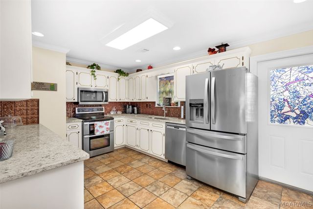 1031 Middle Road, Eclectic, AL 36024