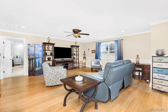 1031 Middle Road, Eclectic, AL 36024