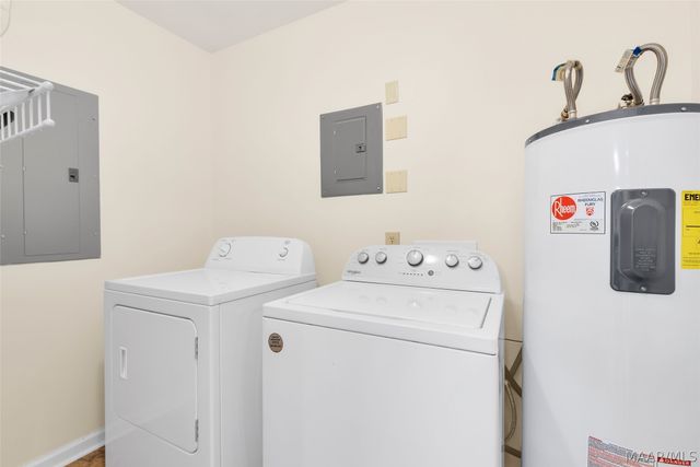 1031 Middle Road, Eclectic, AL 36024