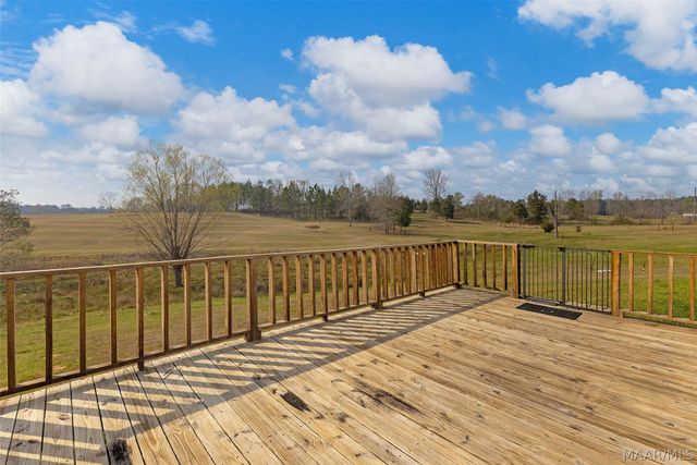 1031 Middle Road, Eclectic, AL 36024