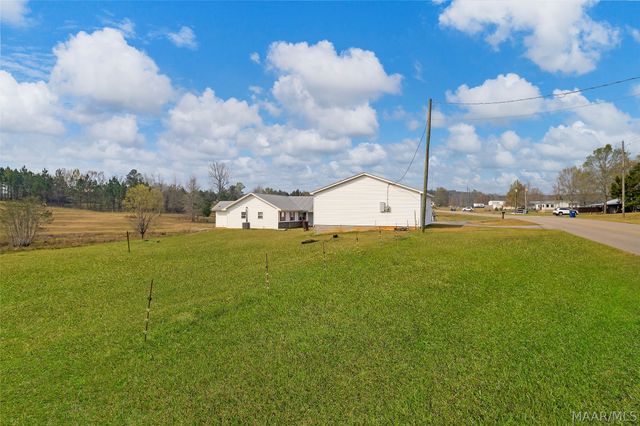 1031 Middle Road, Eclectic, AL 36024