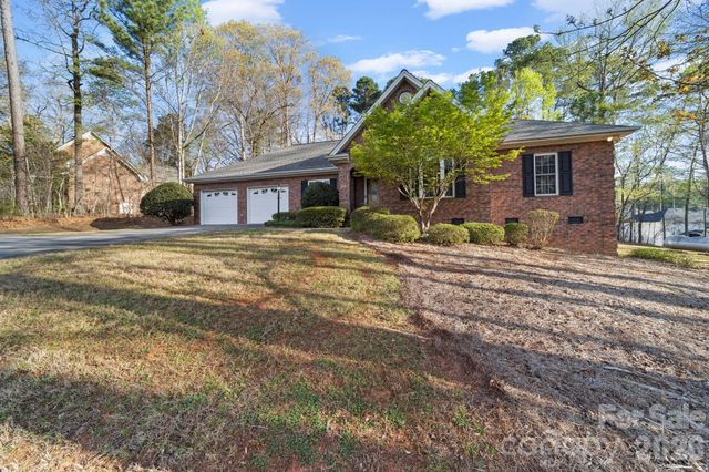 2910 Noritake Trail, Albemarle, NC 28001