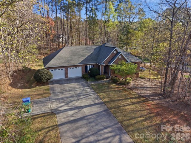 2910 Noritake Trail, Albemarle, NC 28001