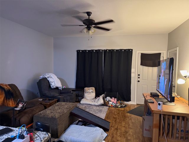 406 E Shepherd Street, Denison, TX 75021