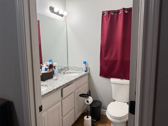 406 E Shepherd Street, Denison, TX 75021