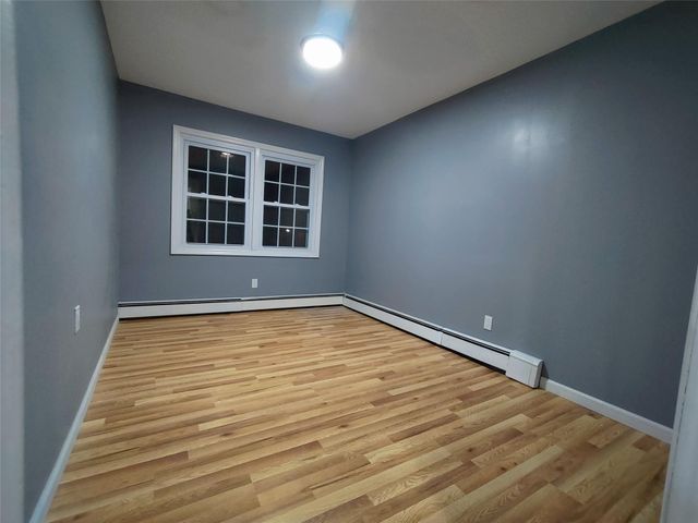 53 Maple Street, Malverne, NY 11565