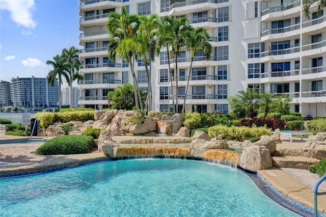 19101 NE 36th Court 1709, Aventura, FL 33180