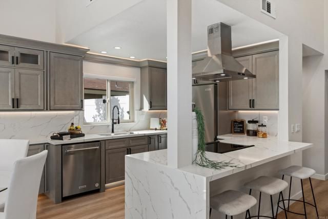 1455 Bridgeview Drive, San Diego, CA 92105